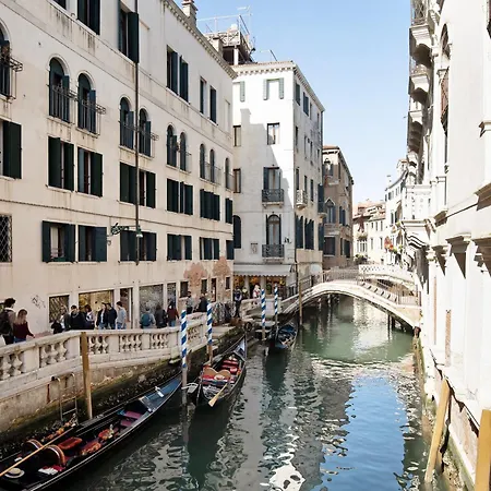 Residenza Tiziana Lägenhet